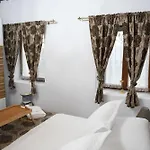 Villa Sokaku Monark *