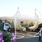 Villa Sokaku Monark