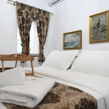 Villa Sokaku Monark *