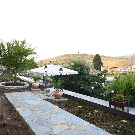 Sokaku Monark Villa *