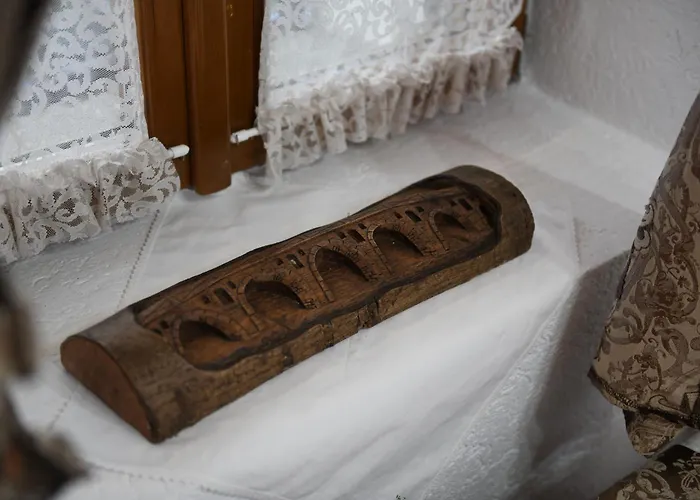 Sokaku Monark Villa *